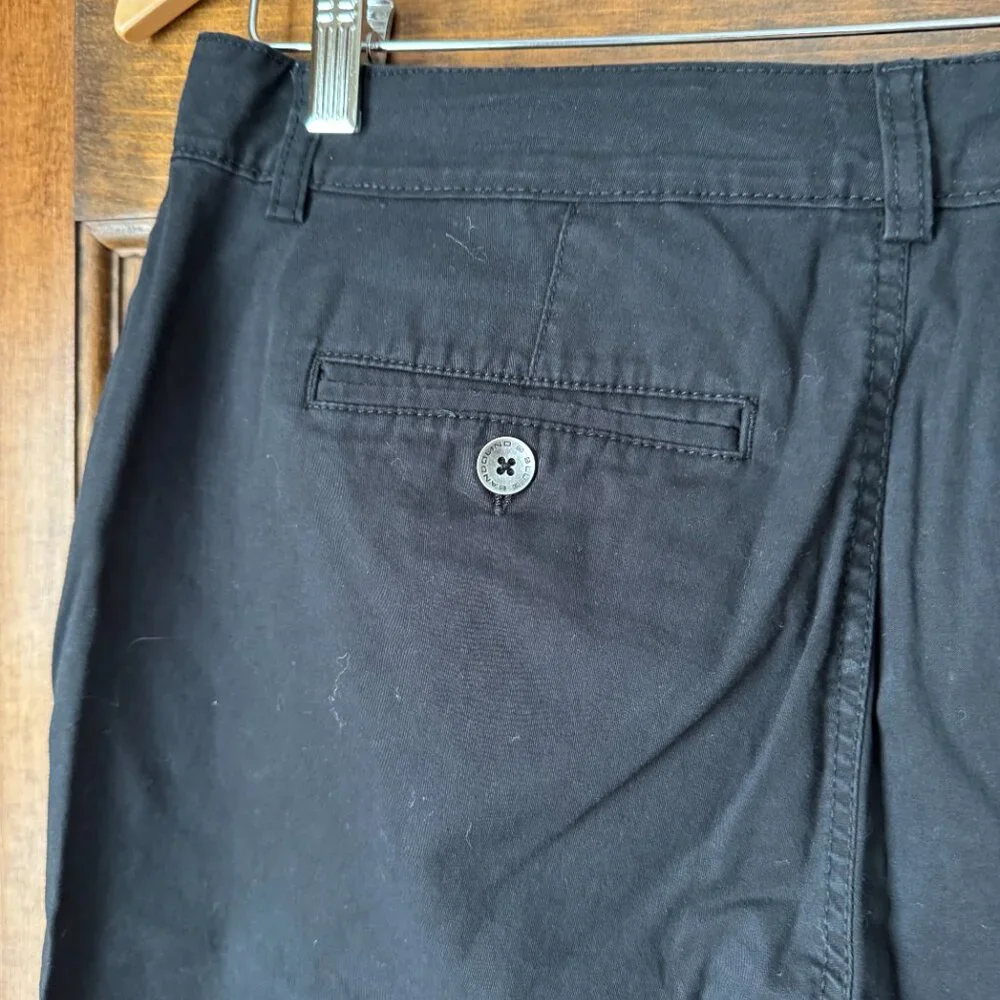 Bandolino Black Capris Size 12